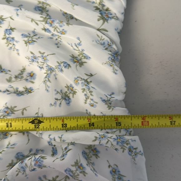 Bardot Ditsy Ruched Midi Dress size 10 - Picture 9 of 14